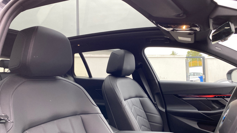 BMW i5 250kW eDrive40 M Sport 84kWh 5dr Auto Electric Estate